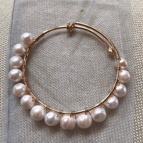 Big beautiful pearl bracelets - Picture 2 of 7